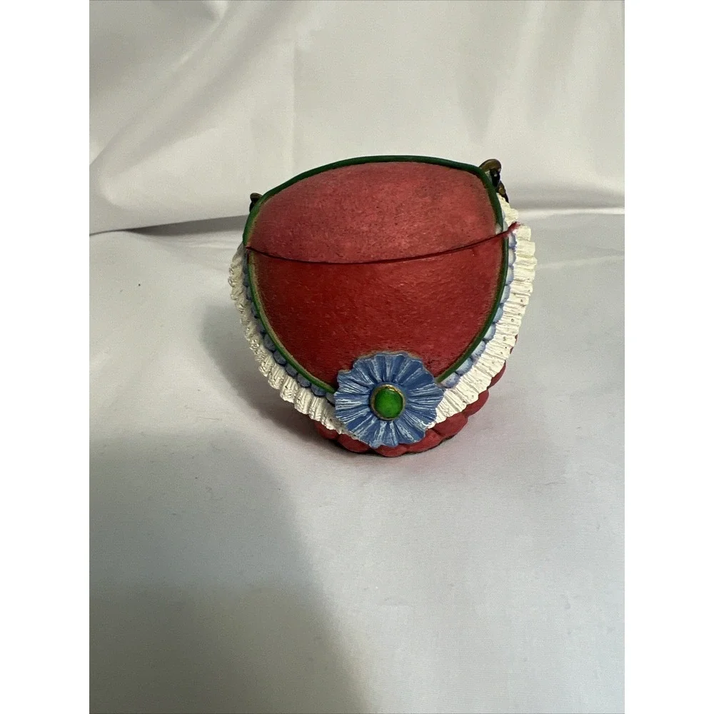 1997 Willow Hall Ceramic Jewelry Trinket Box Samantha